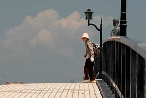 千倉大橋の頂上